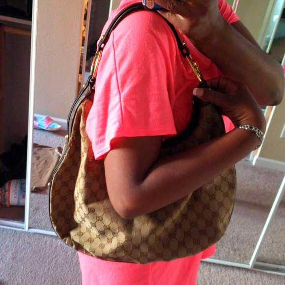 Authentic Gucci brown monogram canvas shoulder bag - Picture 15 of 15